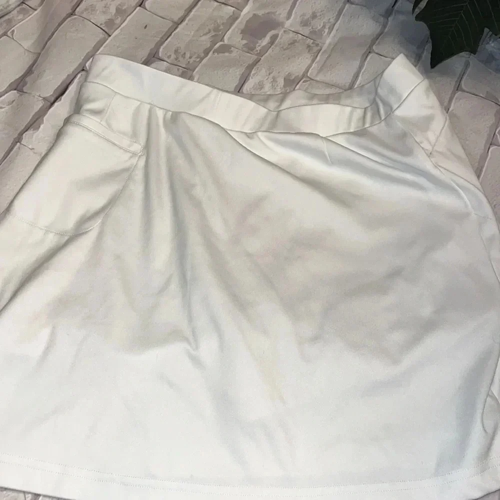 TEHAMA golf pickle ball skort